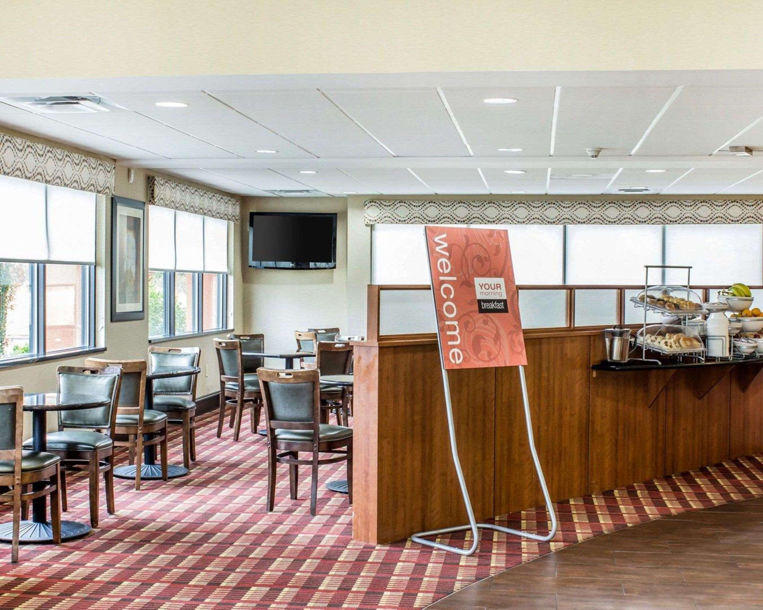 Comfort Suites Wilson - I - 95 Экстерьер фото
