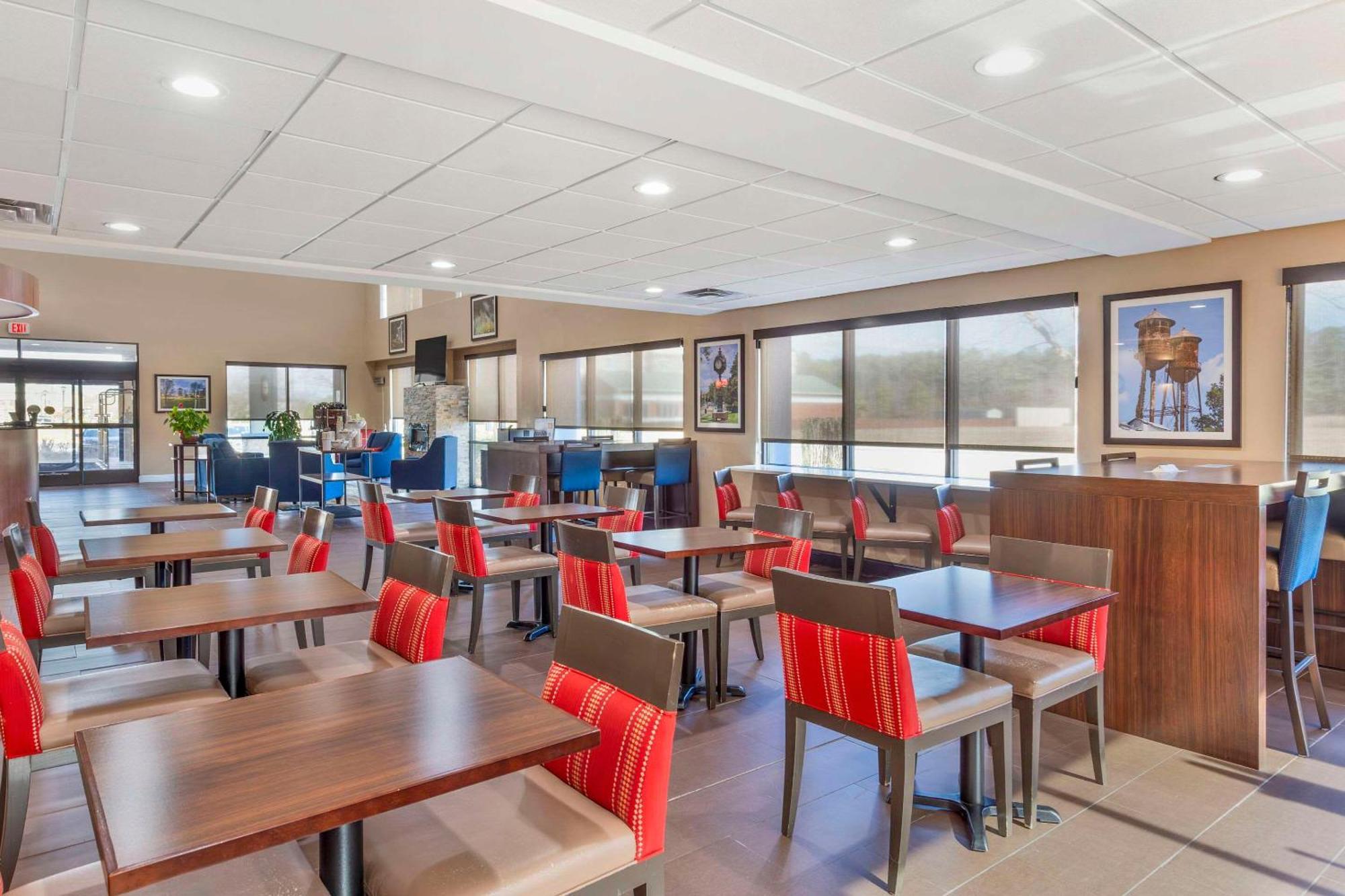 Comfort Suites Wilson - I - 95 Экстерьер фото