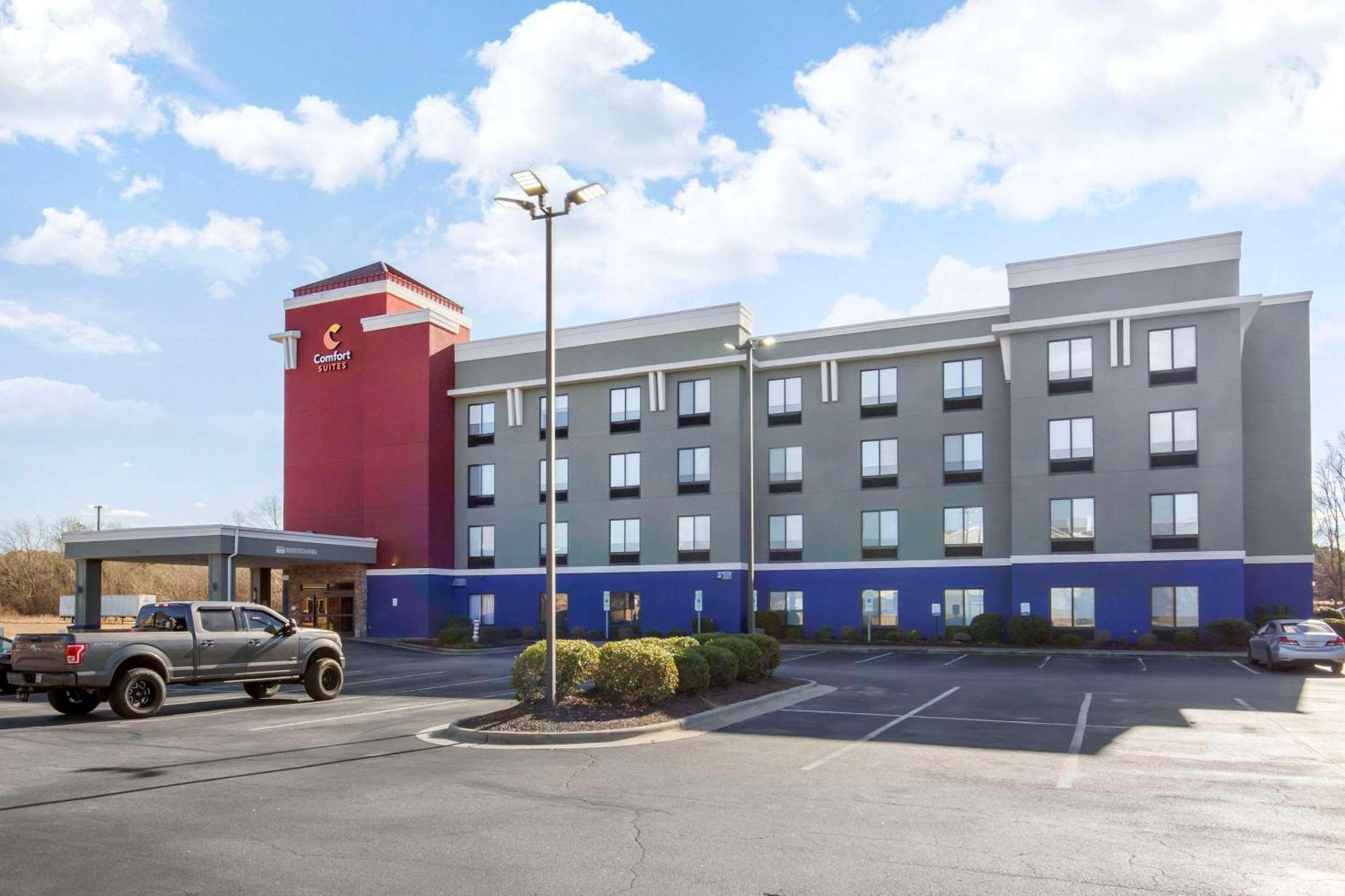 Comfort Suites Wilson - I - 95 Экстерьер фото
