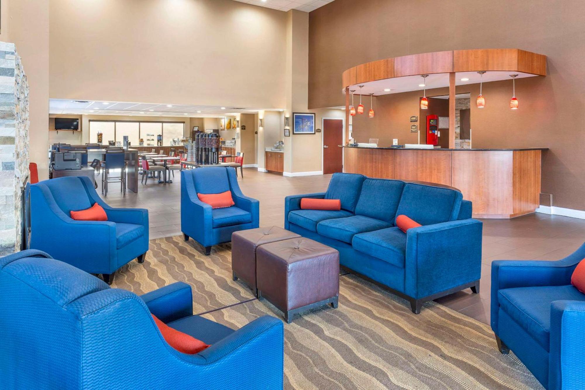Comfort Suites Wilson - I - 95 Экстерьер фото