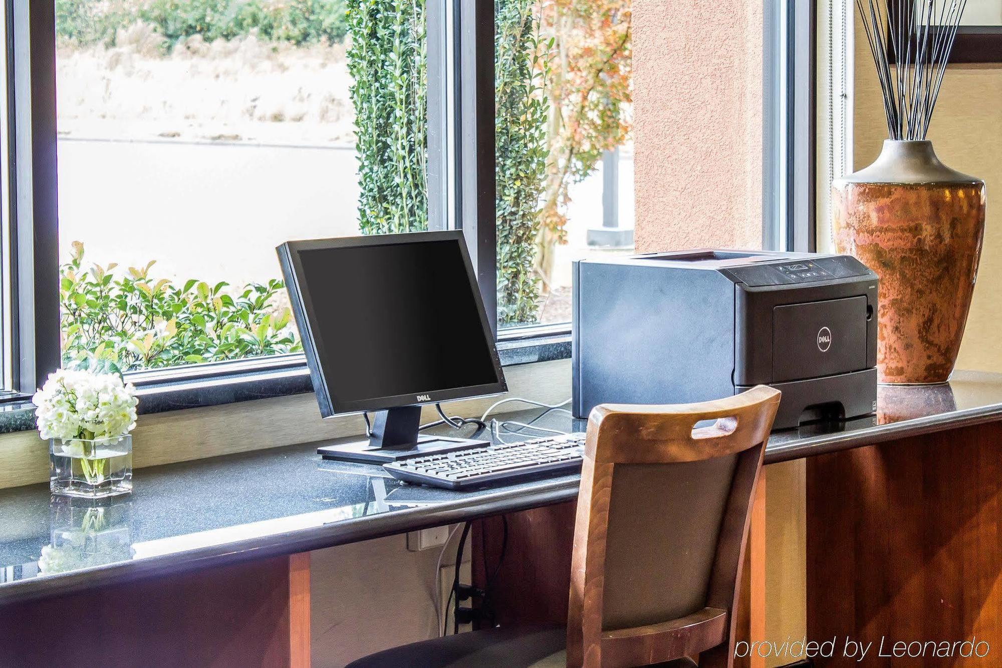 Comfort Suites Wilson - I - 95 Экстерьер фото